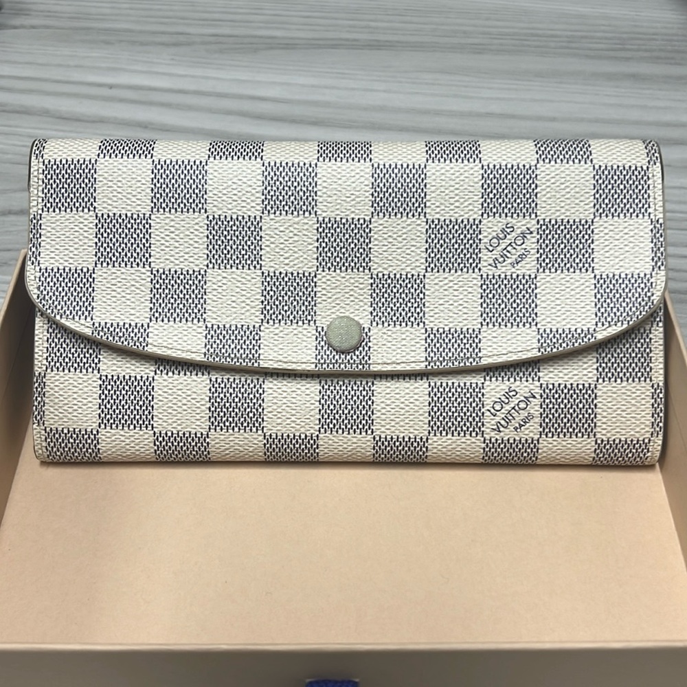 Louis Vuitton Wallet